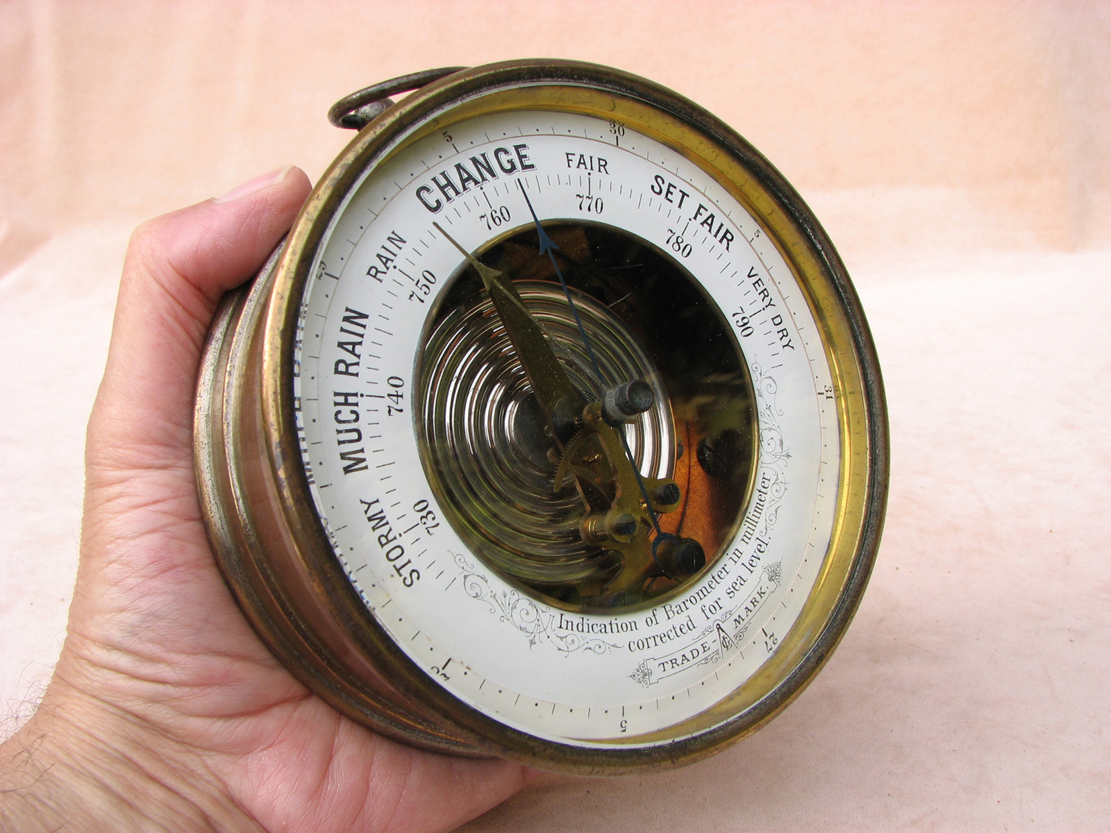 Late 19th century Lufft aneroid barometer with open face dial